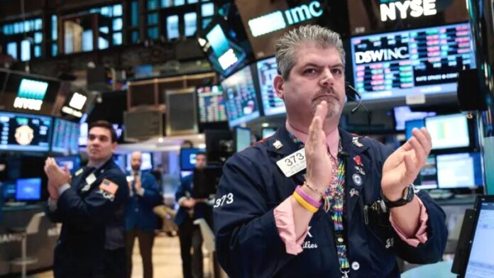 S&P 500 Closes At A Historic Peak on Friday