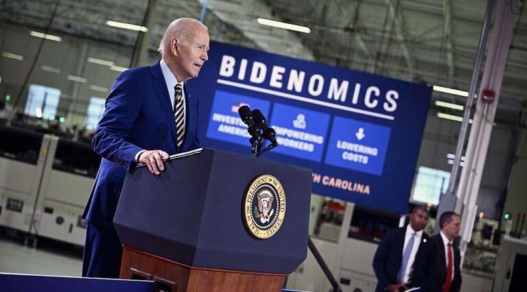 Biden's Economic Successes Overshadowed by Inflation Fears
