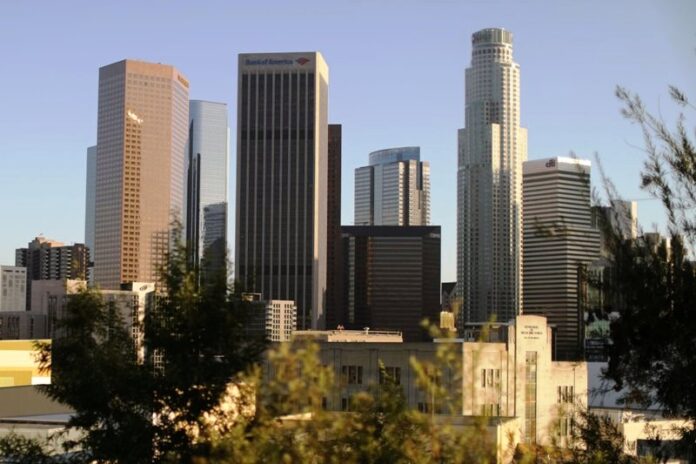 Apartment Housing at Risk in United States