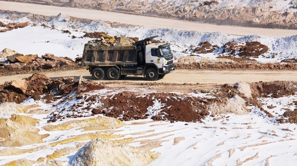 Ukraine and the US finally sign Trump's coveted minerals deal.