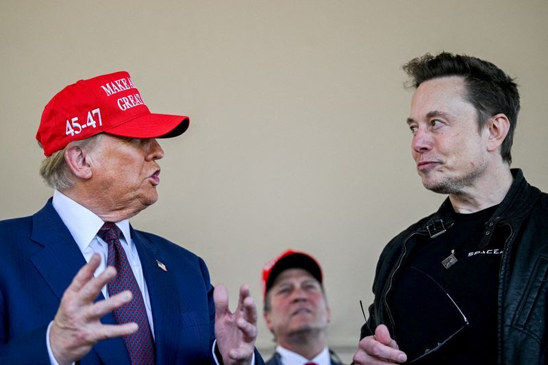 Elon Musk regrets some of its harsh comments about Trump on X.