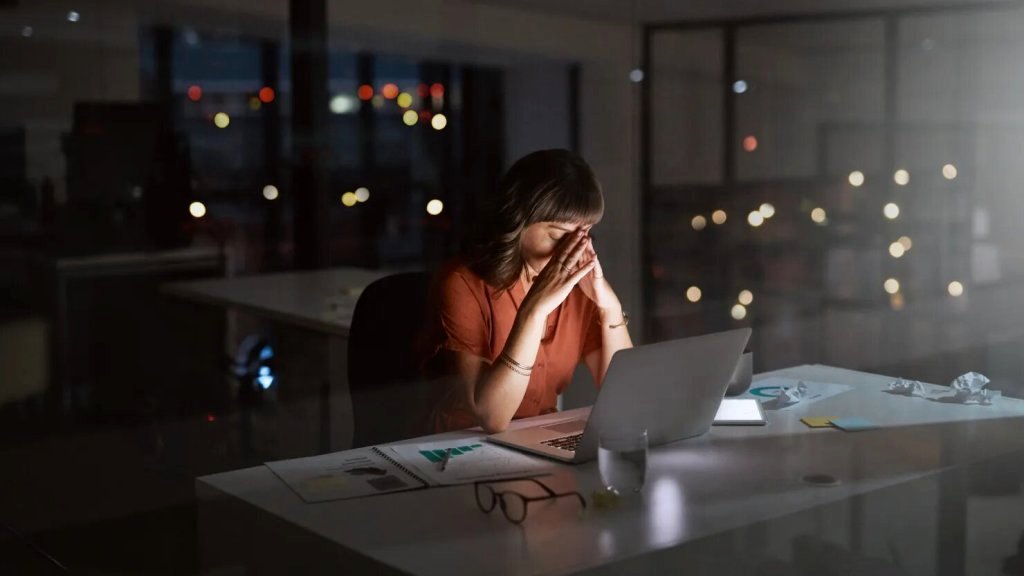 Workers described feelings of burnout due to prolonged working hours.
