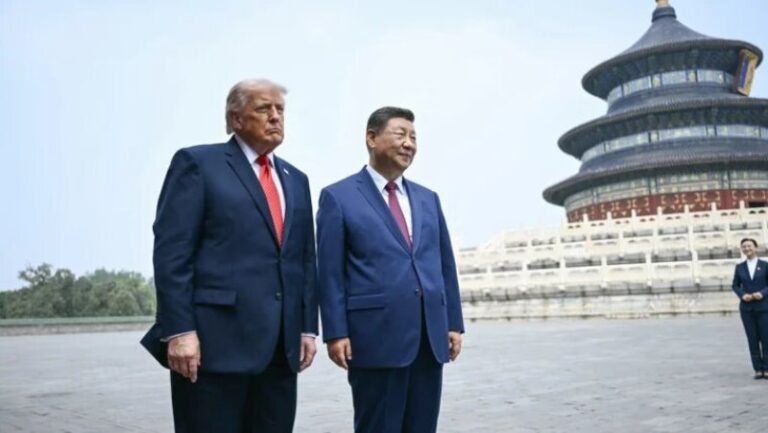 Trump praises China but ignores Taiwan question