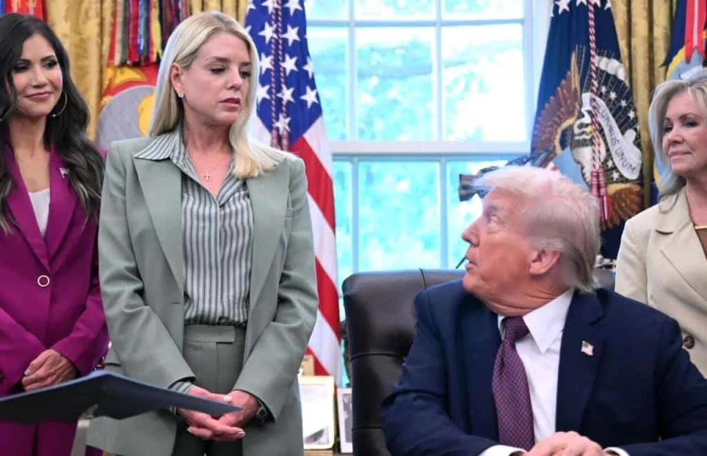 Trump criticizes Attorney General Pam Bondi for delaying the execution of his political enemies.
